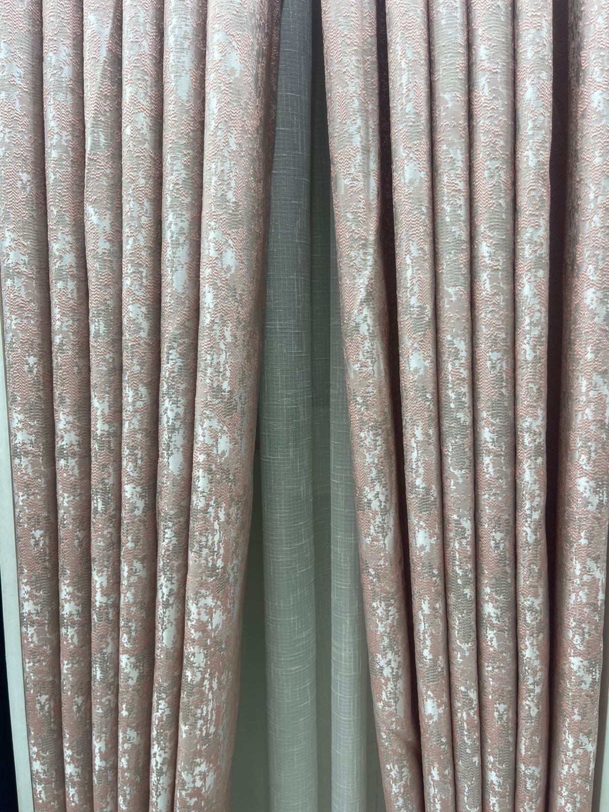 Curtain measurement guide